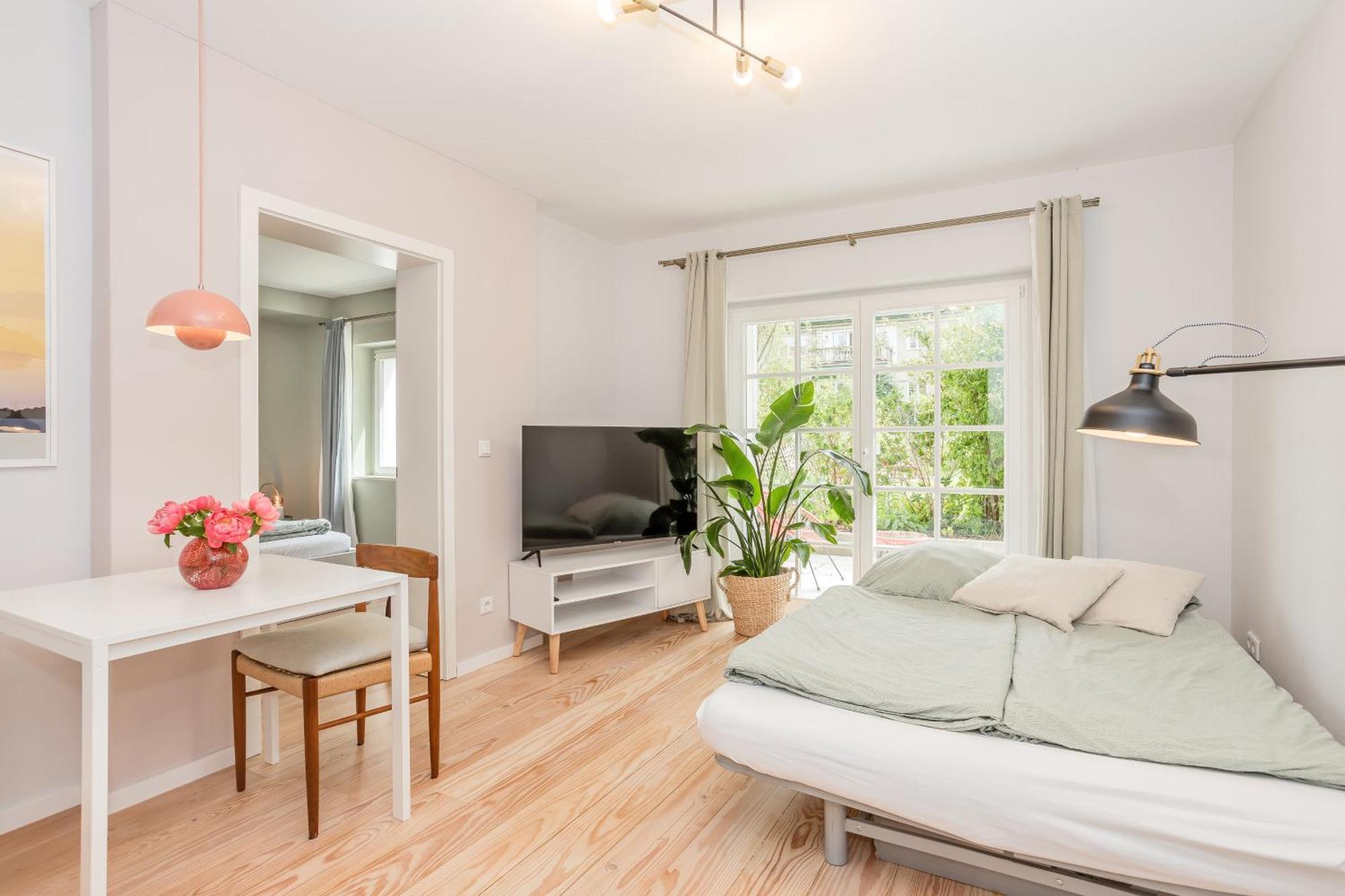 Urban-Oasis: Zentral, Ruhig, Neu! Apartment Berlin Luaran gambar