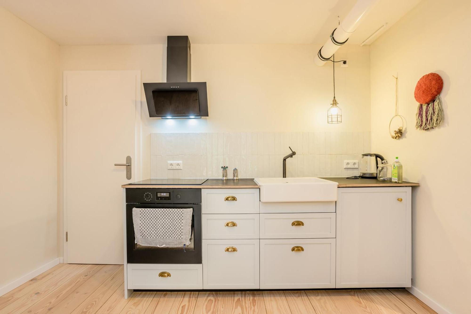 Urban-Oasis: Zentral, Ruhig, Neu! Apartment Berlin Luaran gambar